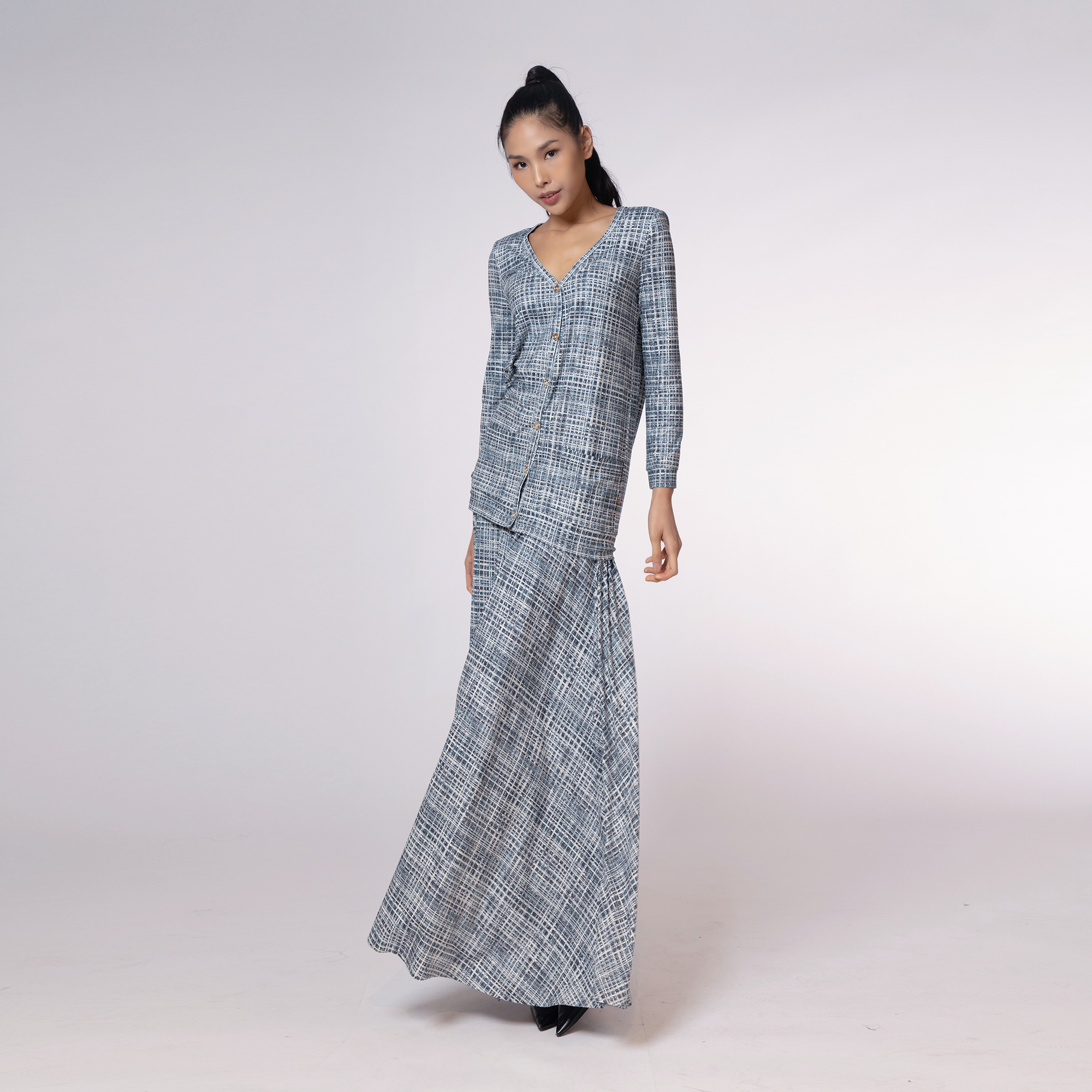 Antiviral Chiffon Chopstick Cardigan – Tweed Collection