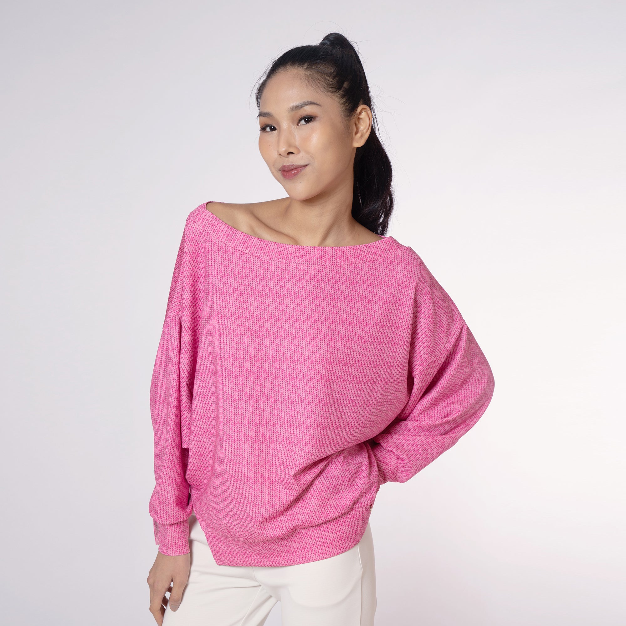 Antiviral Soft Wide Shoulder Easyover – Tech-Knit Collection