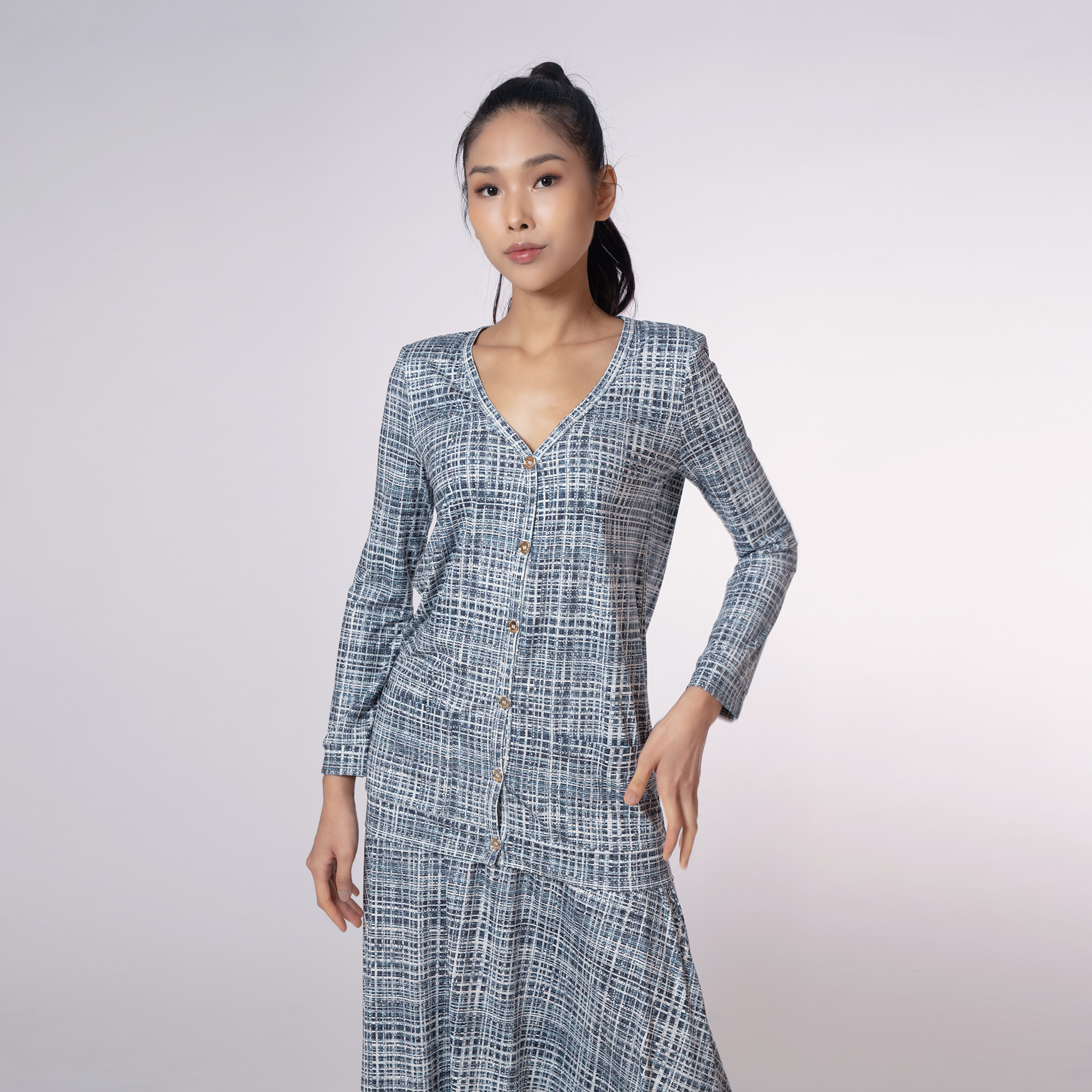 Antiviral Chiffon Chopstick Cardigan – Tweed Collection
