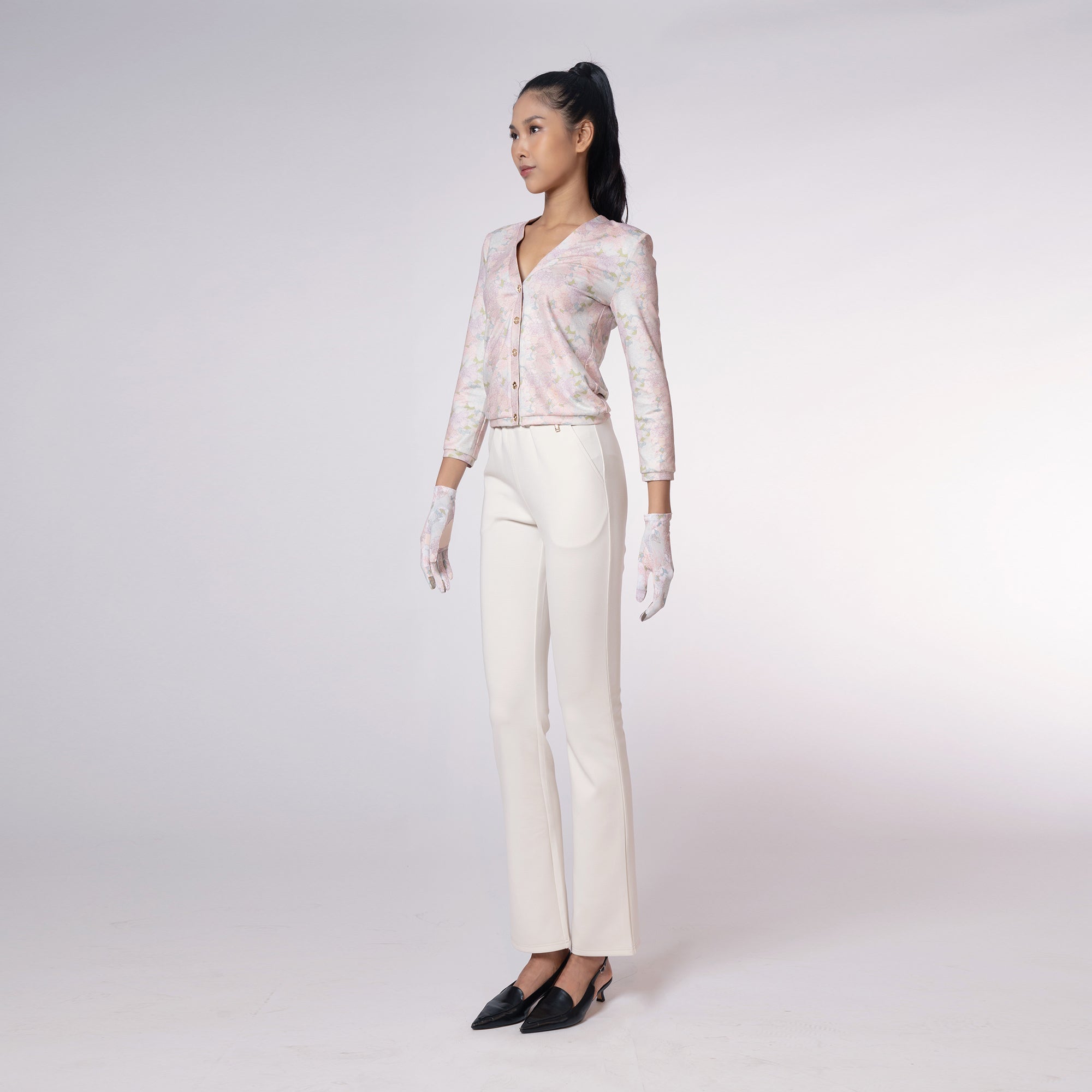 Antiviral Soft Teen Cardigan – Dreamy Bloom