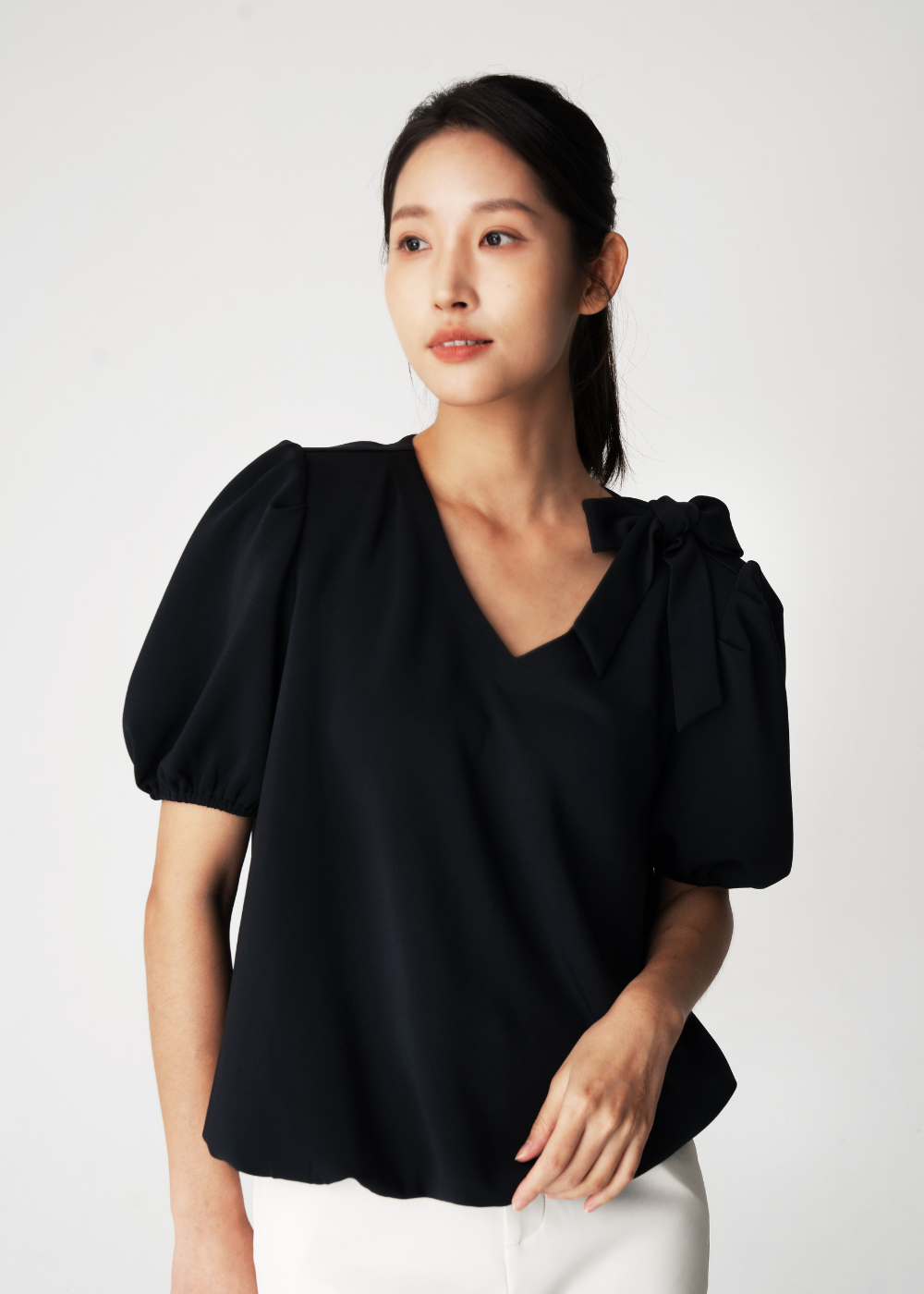 Antiviral Soft Lantern Top with Detachable bow