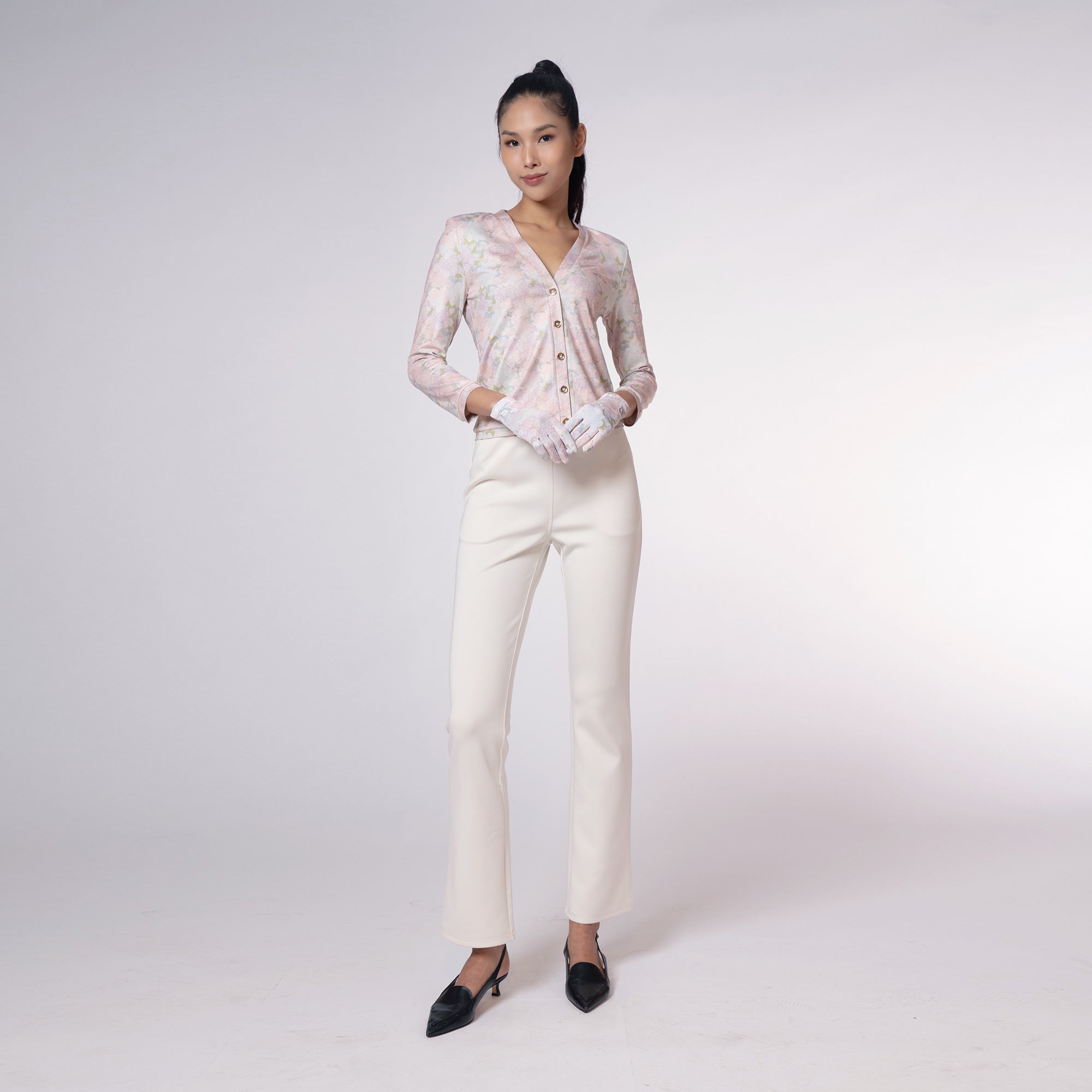 Antiviral Soft Teen Cardigan – Dreamy Bloom