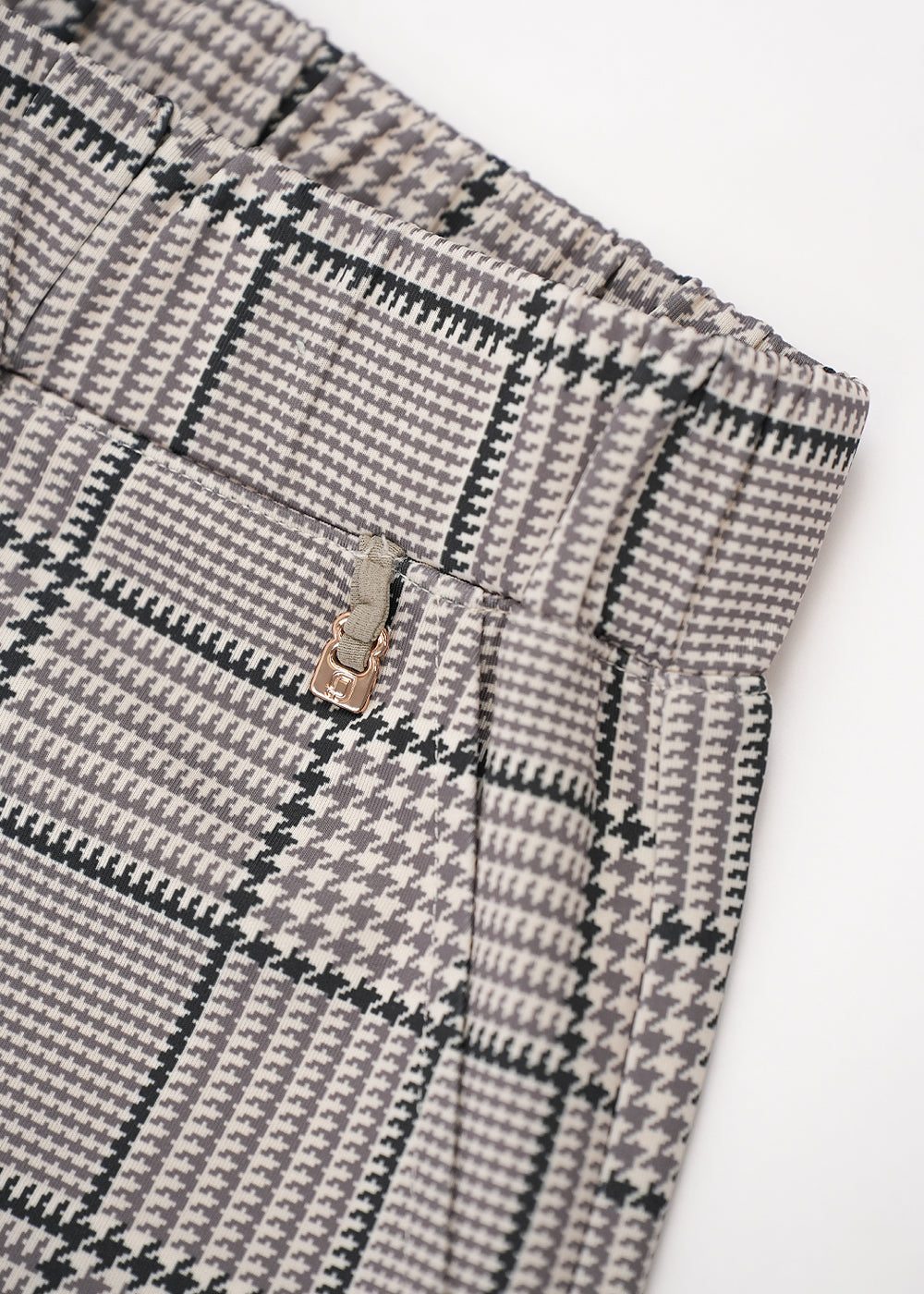 #color_classic-checker