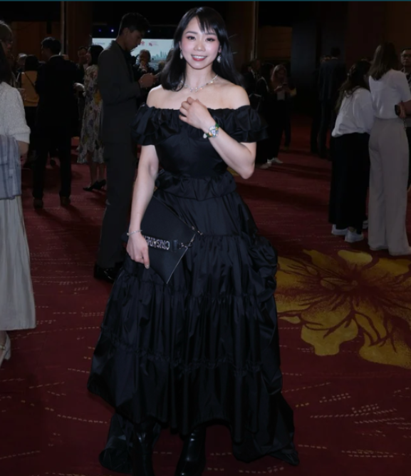 How to Dress an Olympic Champion: Grace Lau in INNOTIER at the Cathay 2025 Hong Kong Sports Stars Awards