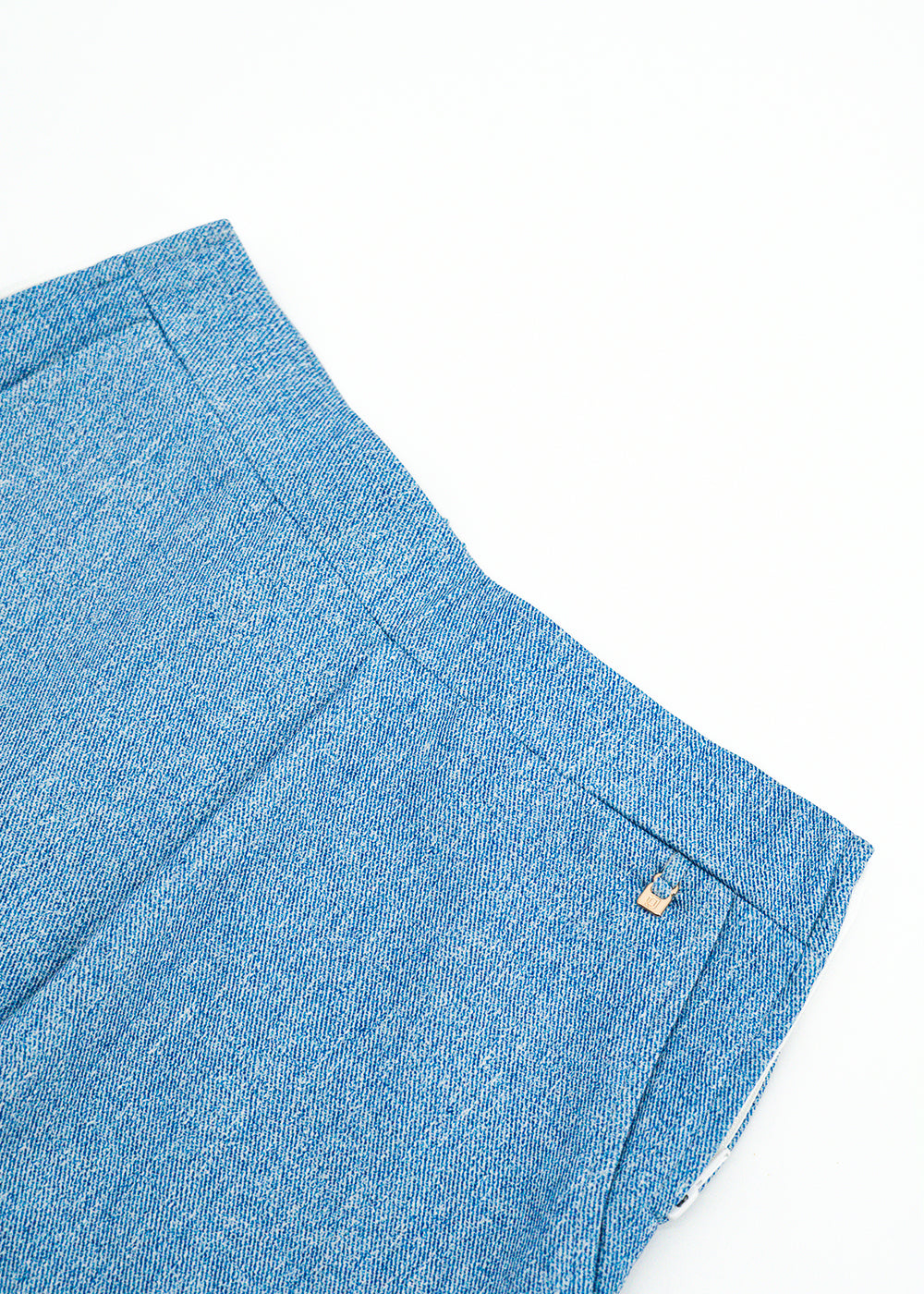 #color_blue-jeans