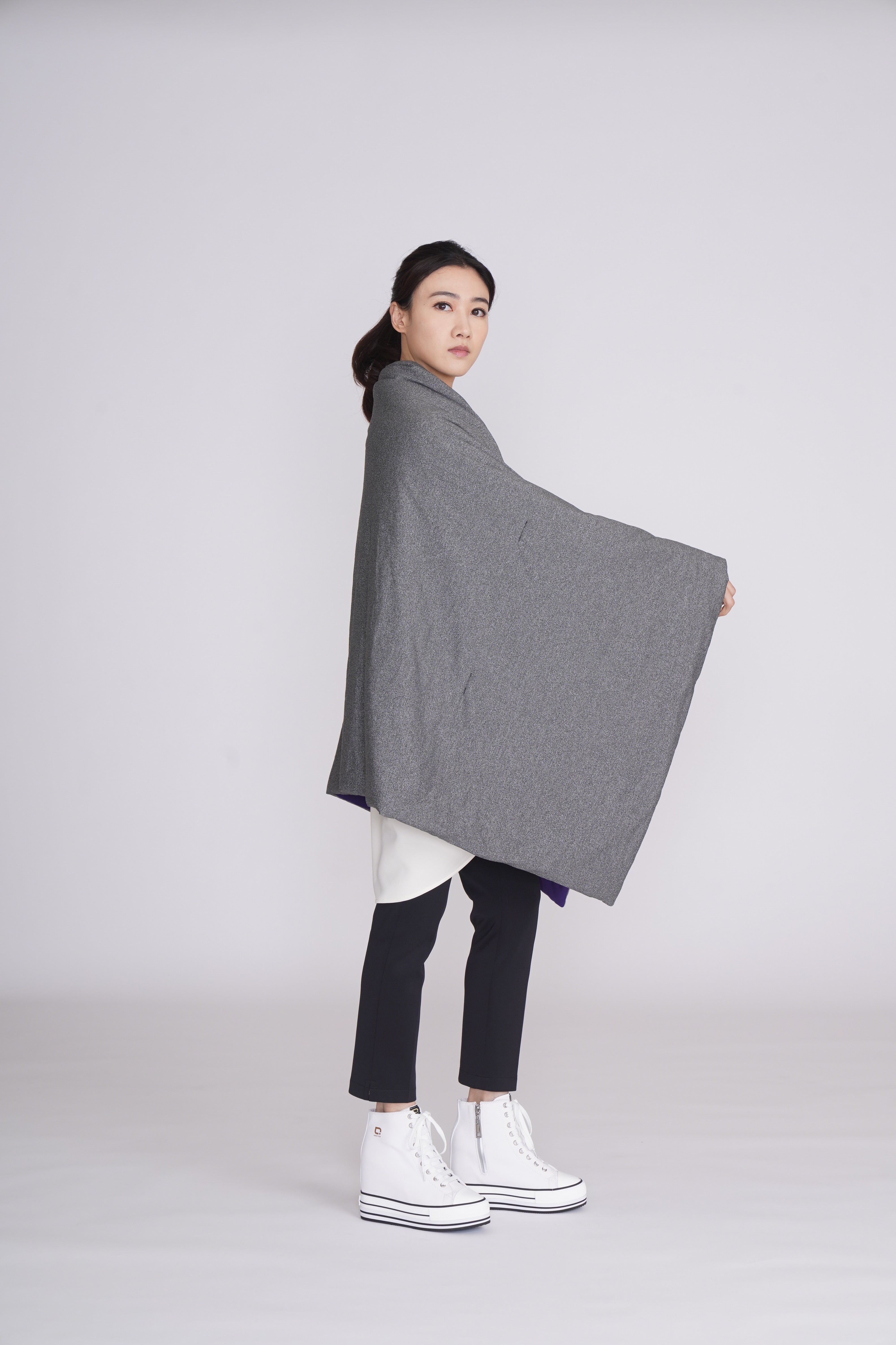 Vertex Chiffon Two-tone TV Blanket