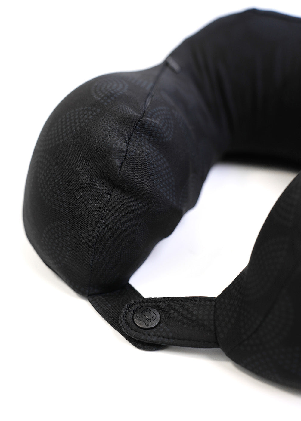 Vertex Soft Neck Pillow Print – Coal Black Circle