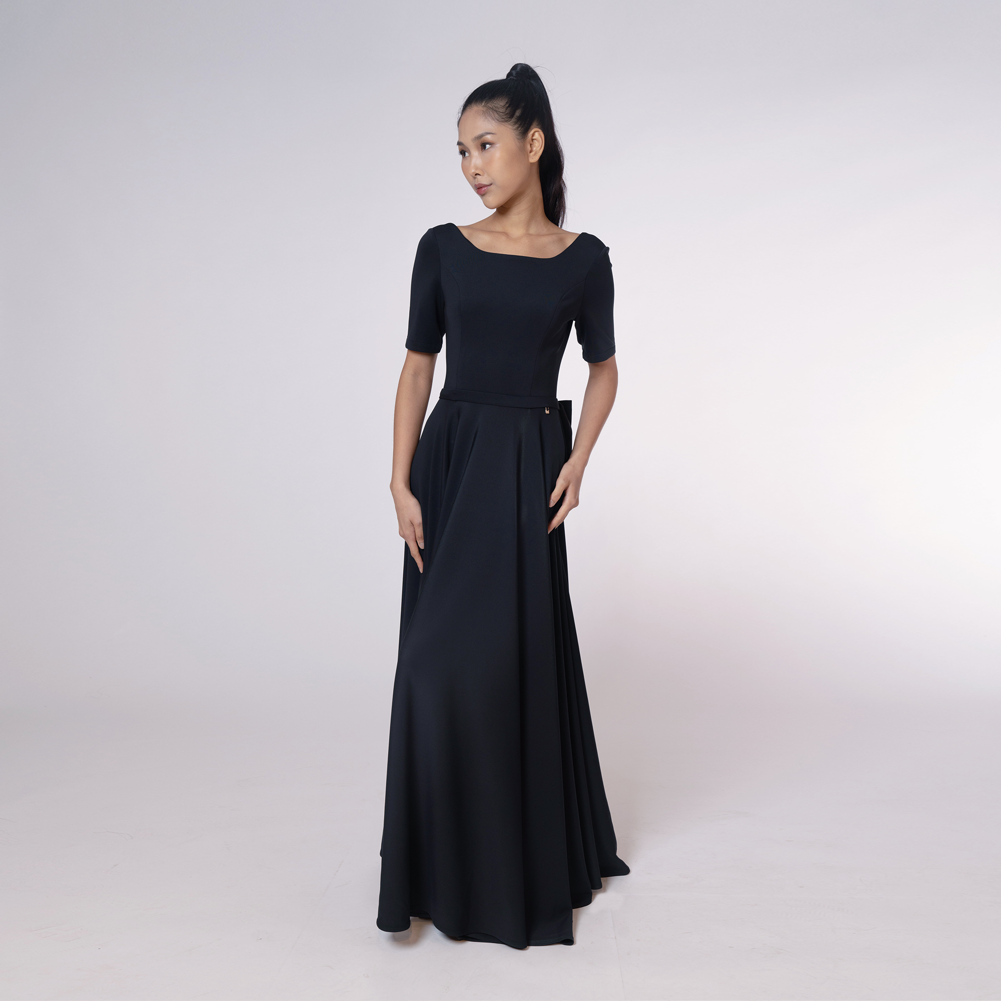 Vertex Soft Evening Long Dress Open Back Bow – Solids