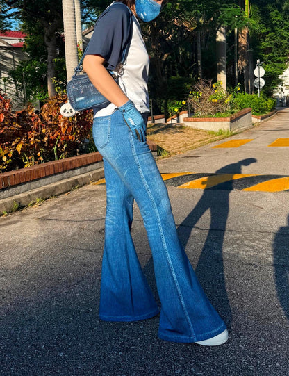 Antiviral Soft Tech Jeans