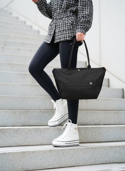 Antiviral WR Urban Tote Bag